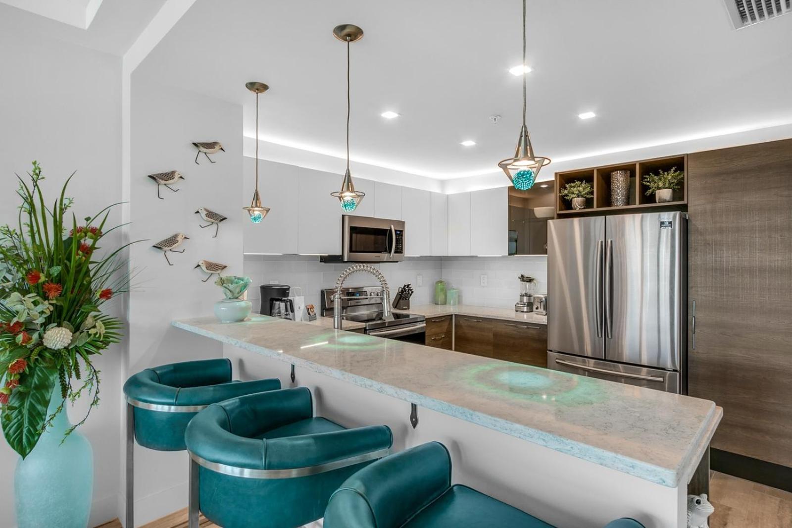 Dolphins Vacation Rental Merritt Island Room photo